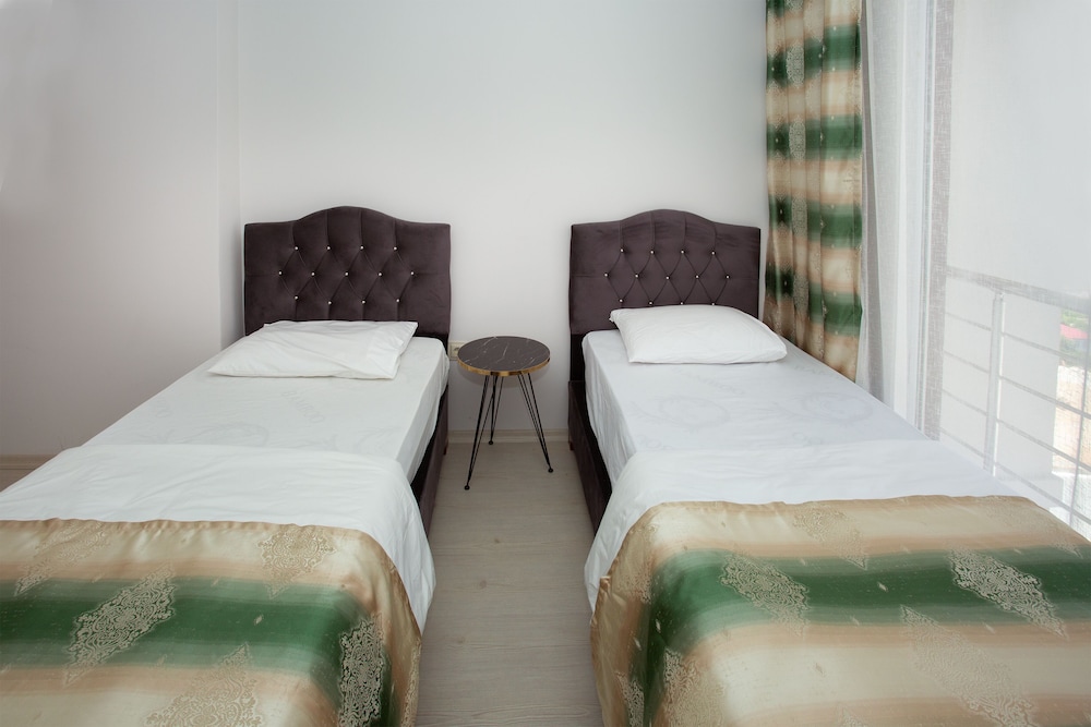 Leena Suites Rezervasyon