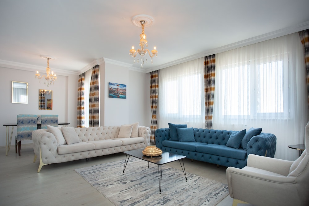 Leena Suites Rezervasyon