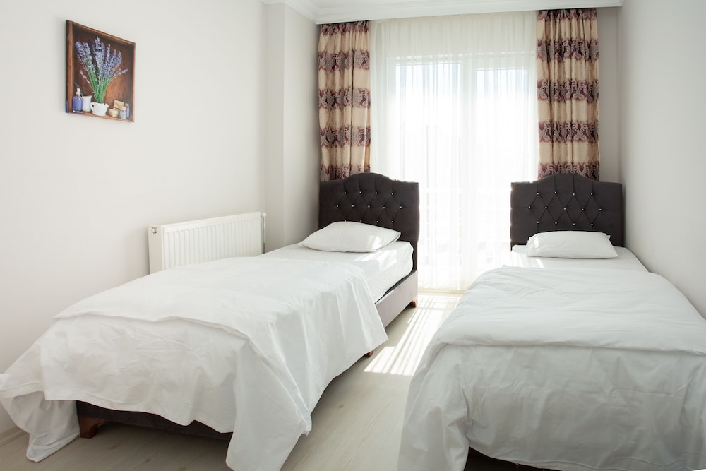 Leena Suites Rezervasyon