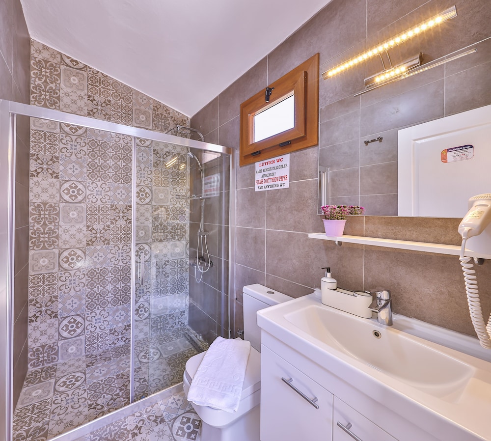 Almond Bungalow Hotel Rezervasyon