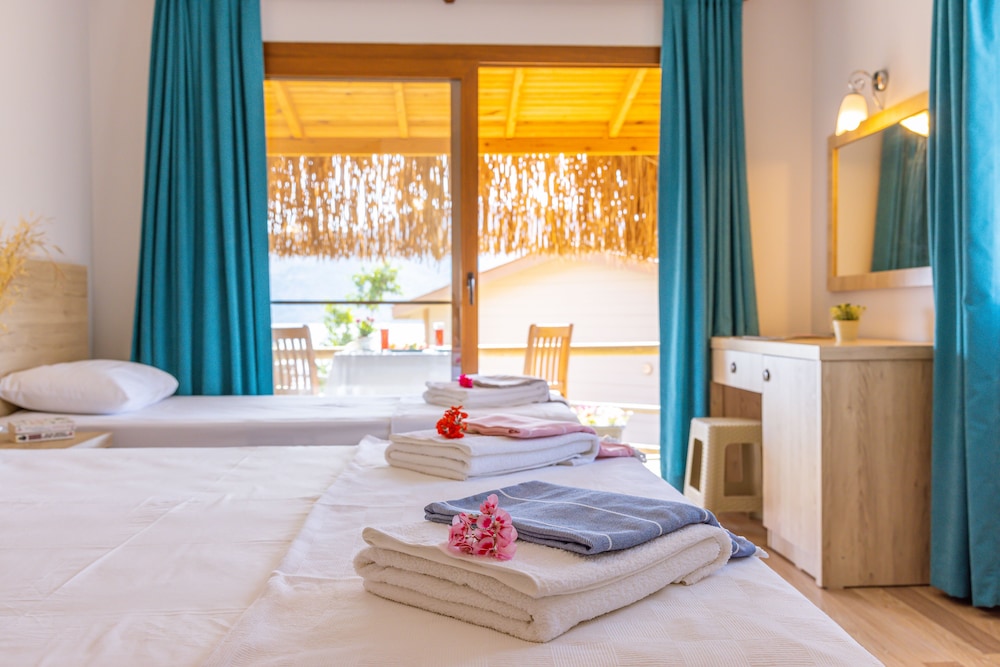 Almond Bungalow Hotel Rezervasyon