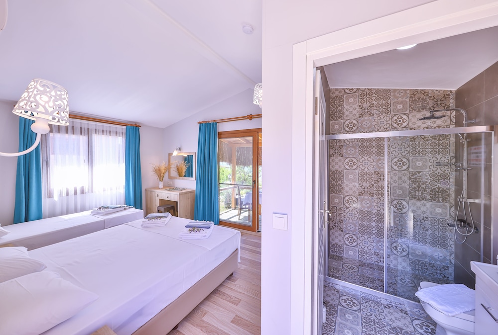 Almond Bungalow Hotel Rezervasyon