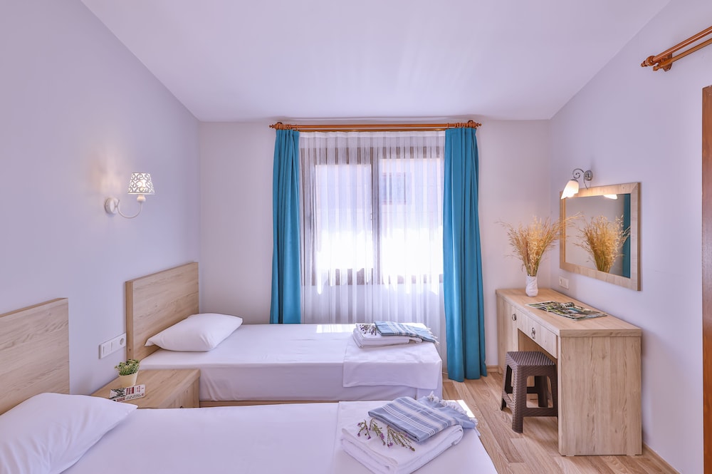 Almond Bungalow Hotel Rezervasyon