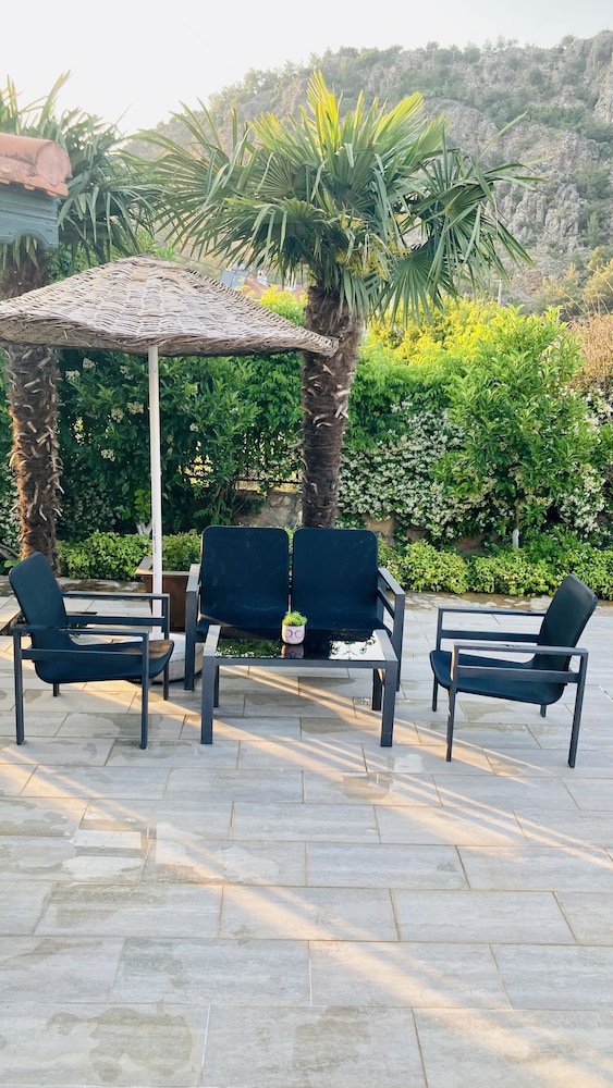 Bybassios Hotel Rezervasyon