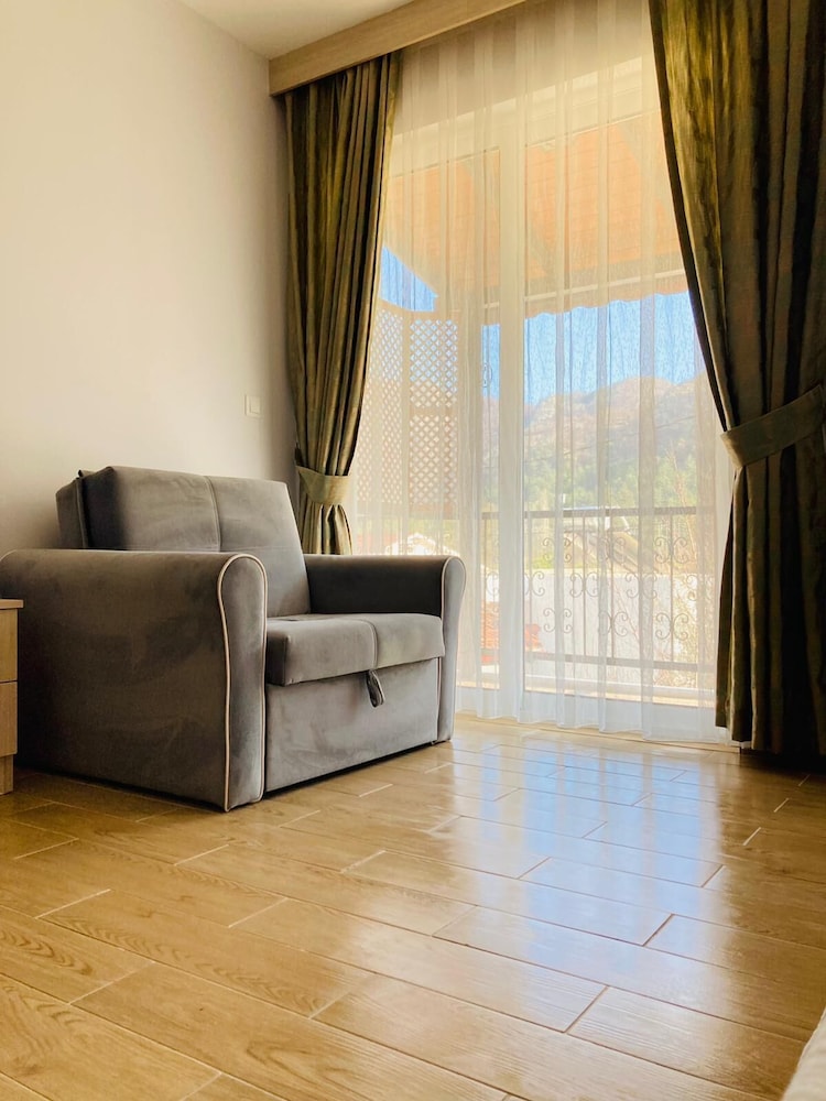 Bybassios Hotel Rezervasyon