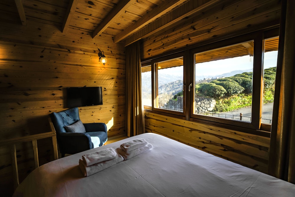 Sarı Köşk Hotel Rezervasyon