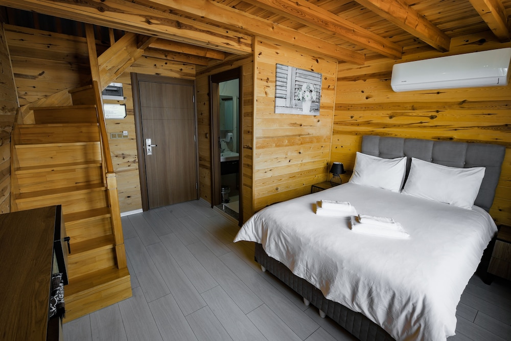 Sarı Köşk Hotel Rezervasyon