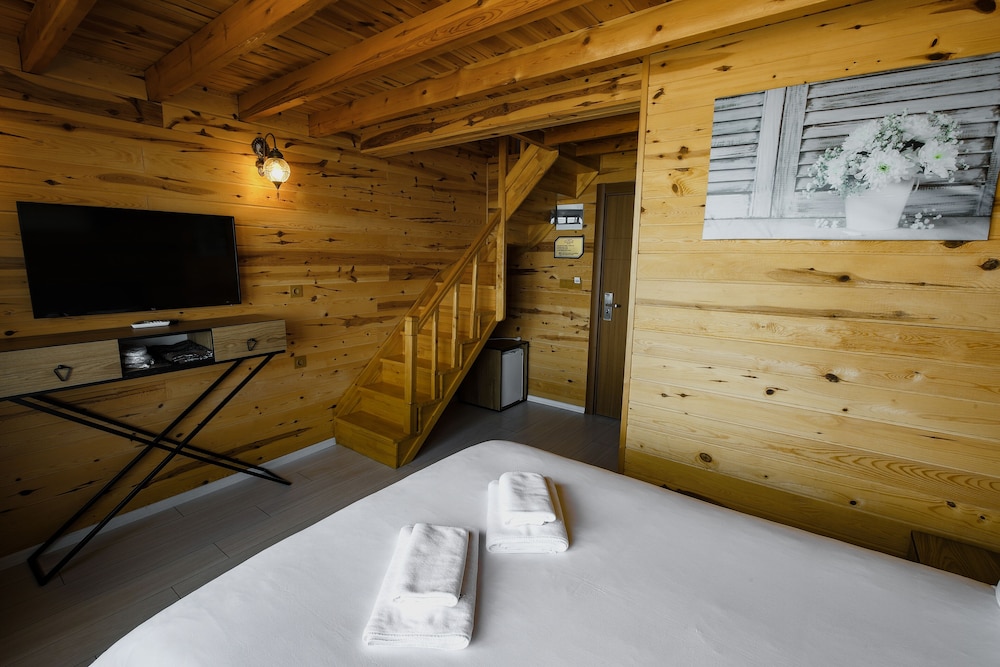 Sarı Köşk Hotel Rezervasyon