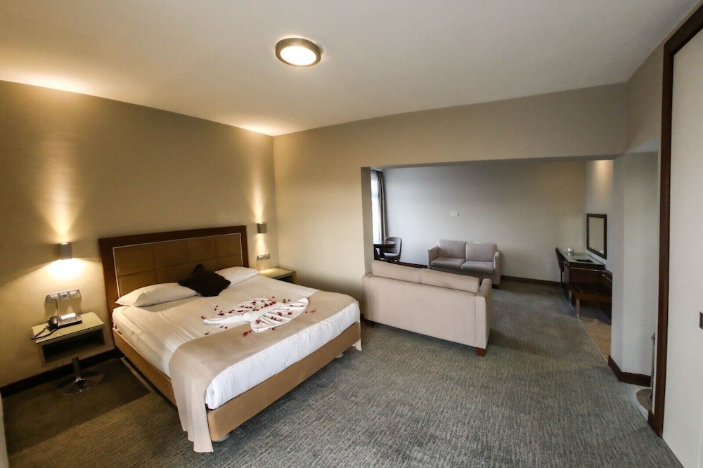 Hitit Otel Rezervasyon