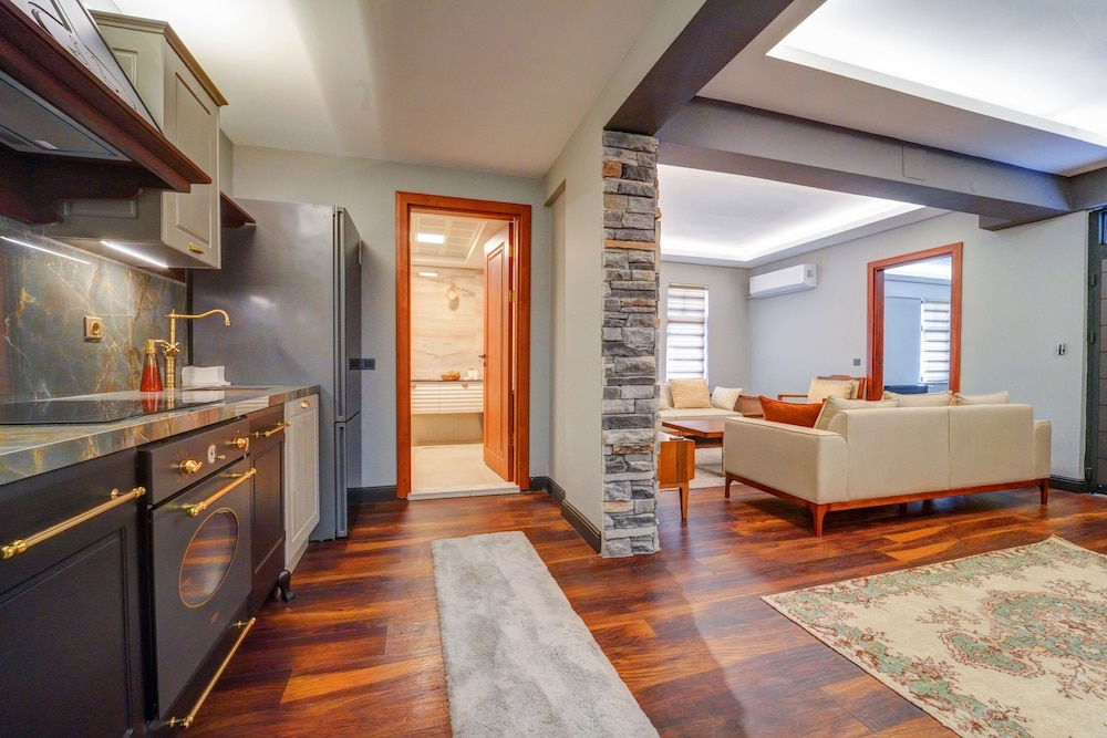 Kerem Ile Asli Hotel Rezervasyon