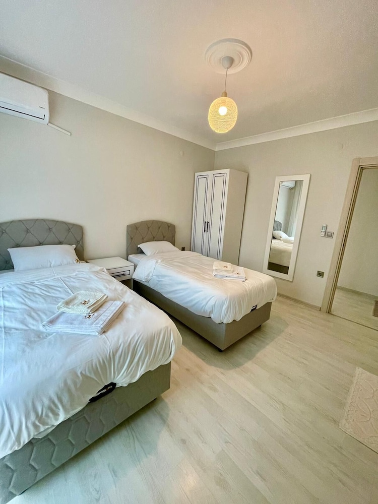 Shahin Golden Hotel Rezervasyon