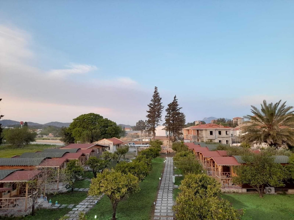 Pia Datca Bungalow Rezervasyon