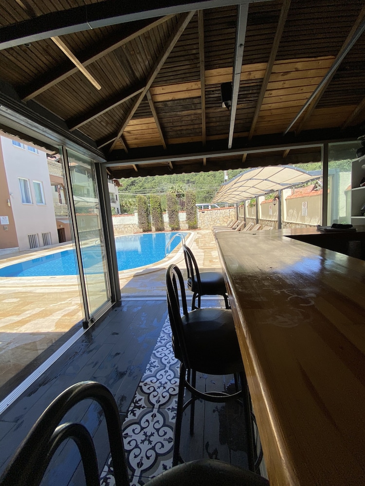 Belmaris Apartments Rezervasyon