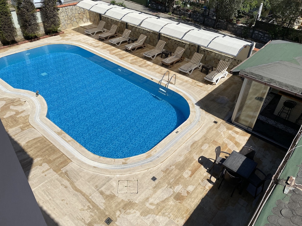 Belmaris Apartments Rezervasyon