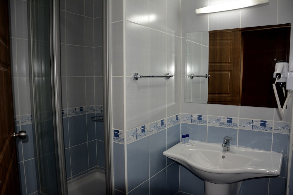 West Davraz Hotel Rezervasyon