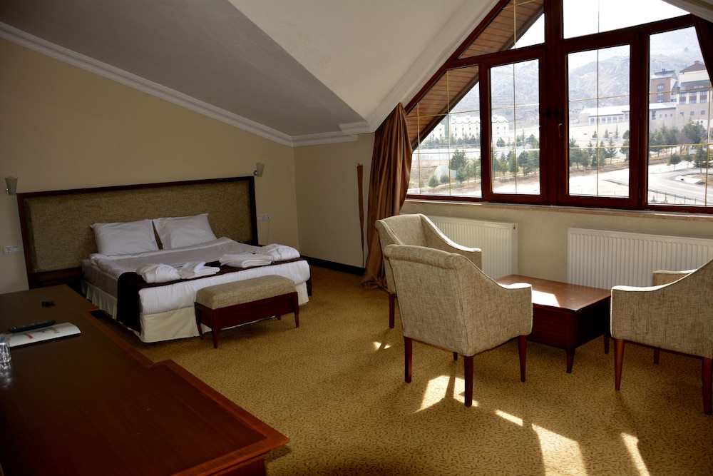 West Davraz Hotel Rezervasyon