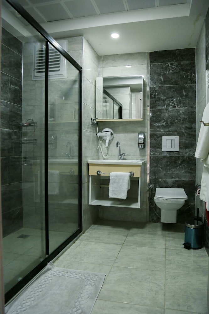 Hilar Xezal Otel Rezervasyon