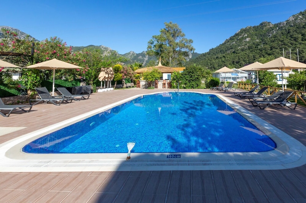 Palmiye Otel & Restaurant Rezervasyon