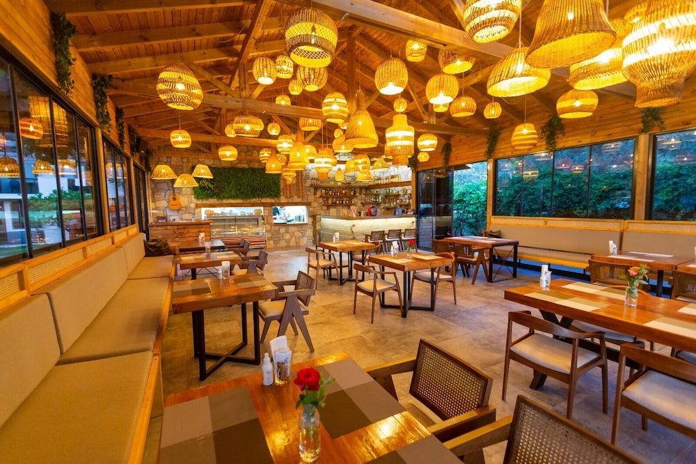 Palmiye Otel & Restaurant Rezervasyon