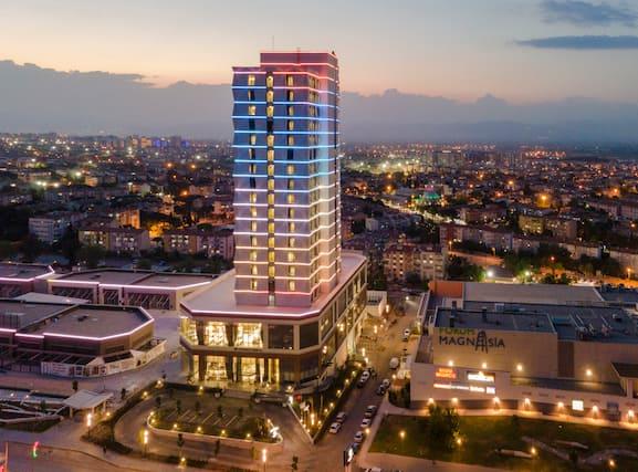DoubleTree by Hilton Manisa Rezervasyon