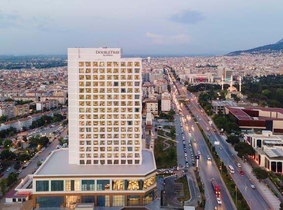 DoubleTree by Hilton Manisa Rezervasyon