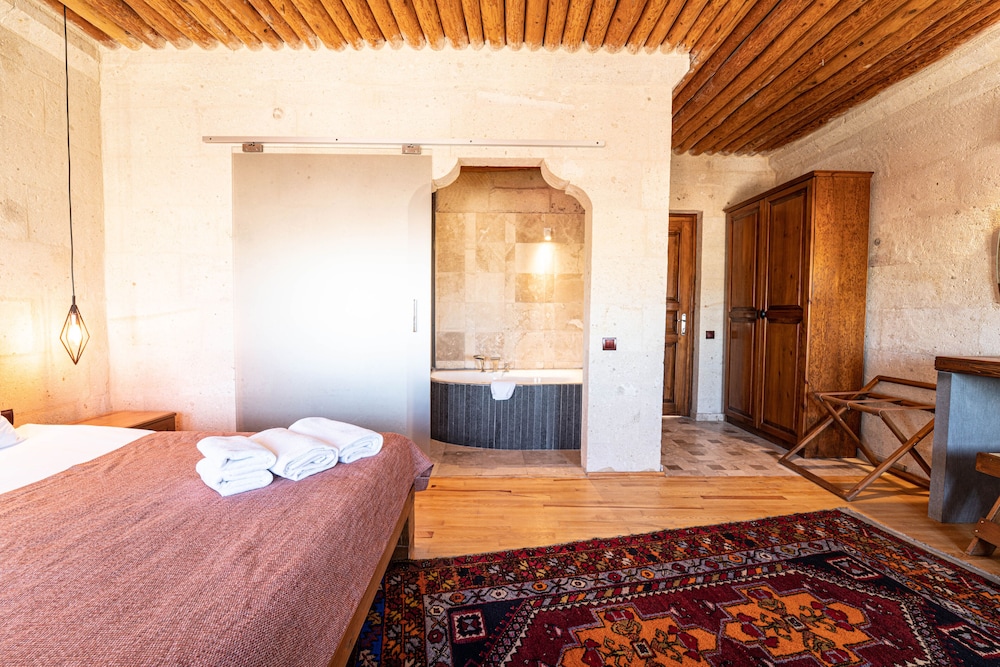 Alice in Cappadocia Rezervasyon