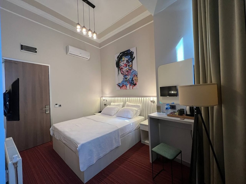 Rafinn Hotel Rezervasyon