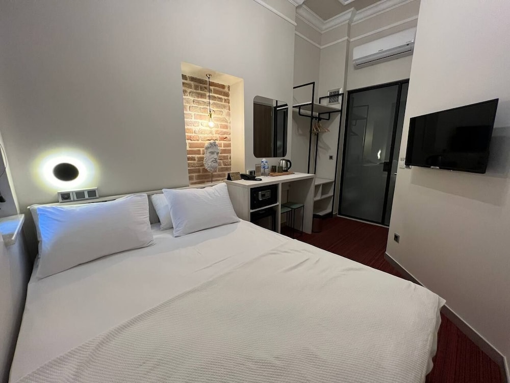 Rafinn Hotel Rezervasyon