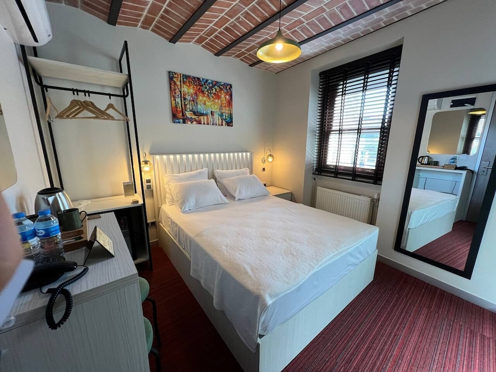 Rafinn Hotel Rezervasyon