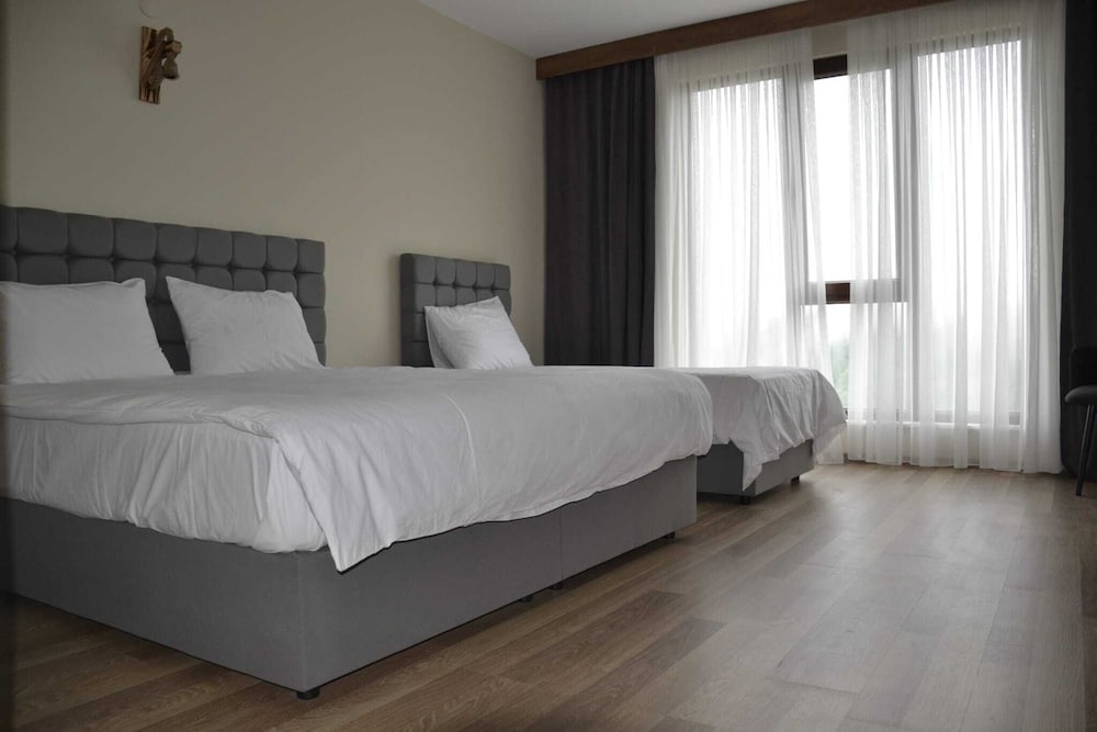 Alya Teras Otel Rezervasyon