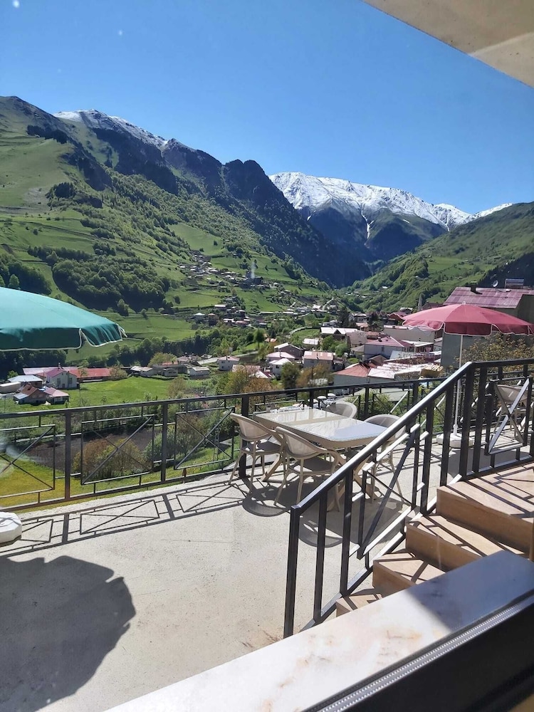 Alya Teras Otel Rezervasyon