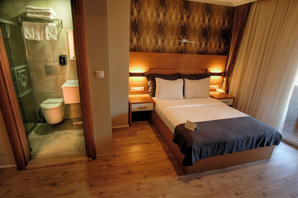 Rhisos Hotel Rezervasyon