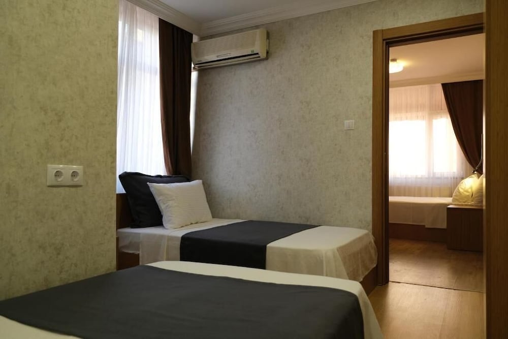 Rhisos Hotel Rezervasyon