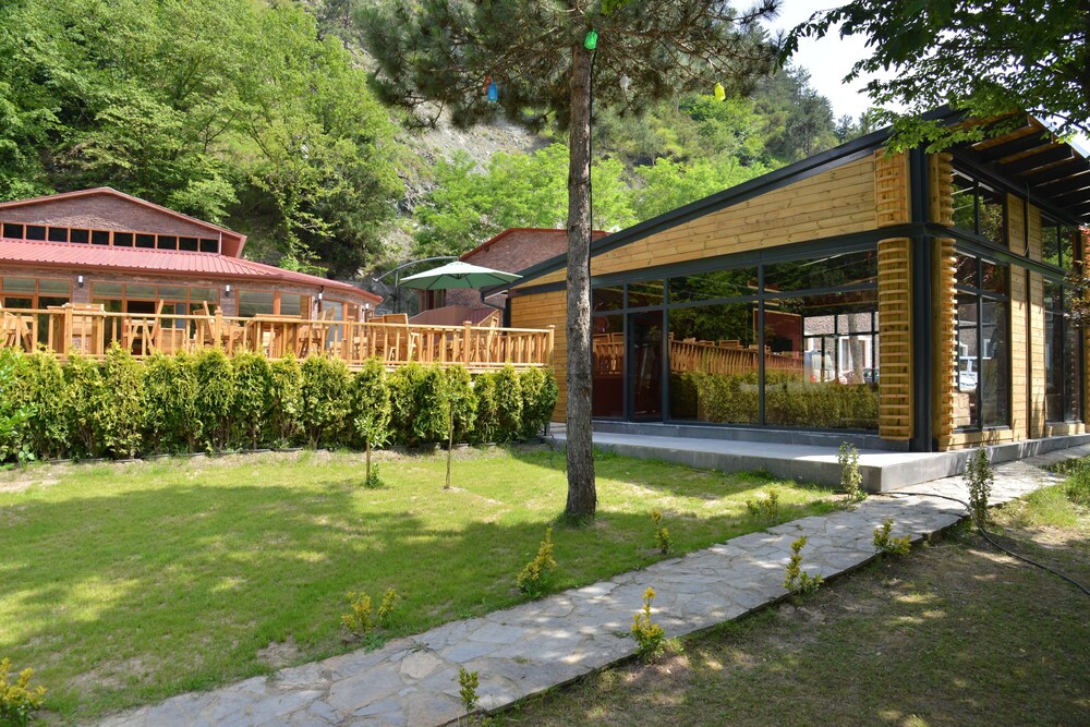 Feel & Live Hotel - Villas - Restaurant Rezervasyon