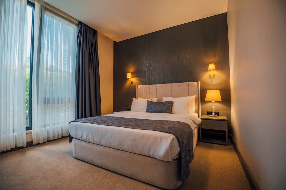 Del Lago Luxury Hotel By Saraçoğlu Rezervasyon