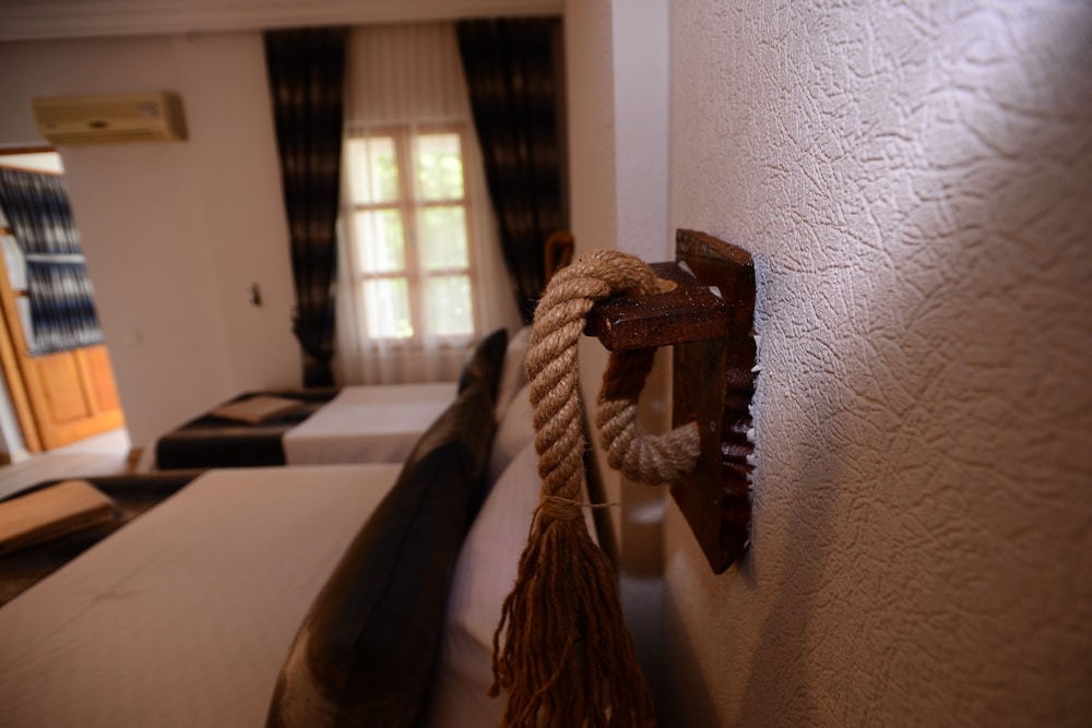 Tlos Butik Otel Rezervasyon