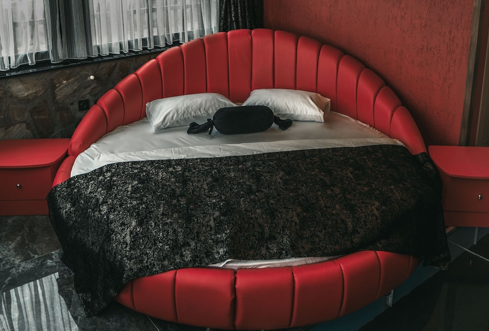 Mcora Tatil Köyü Rezervasyon