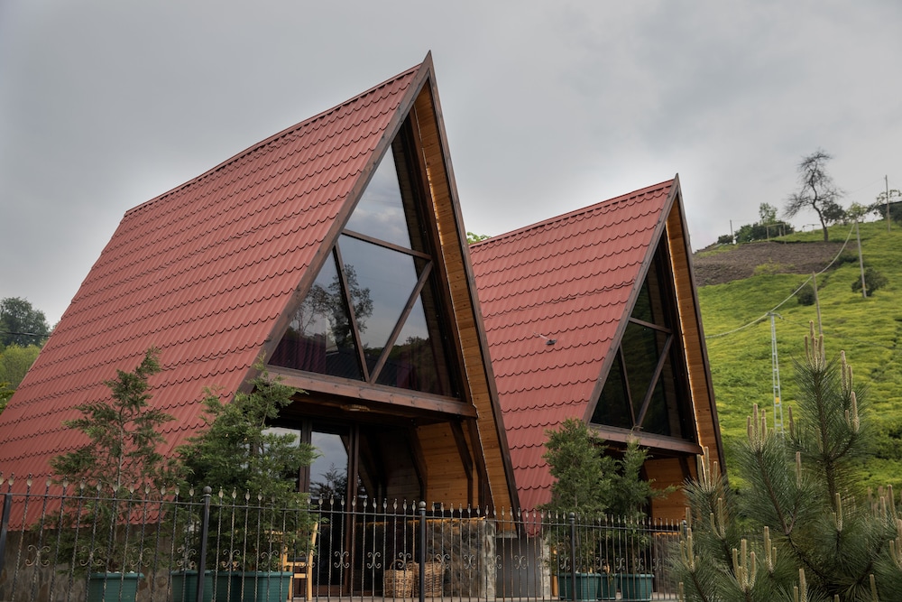 Mcora Tatil Köyü Rezervasyon