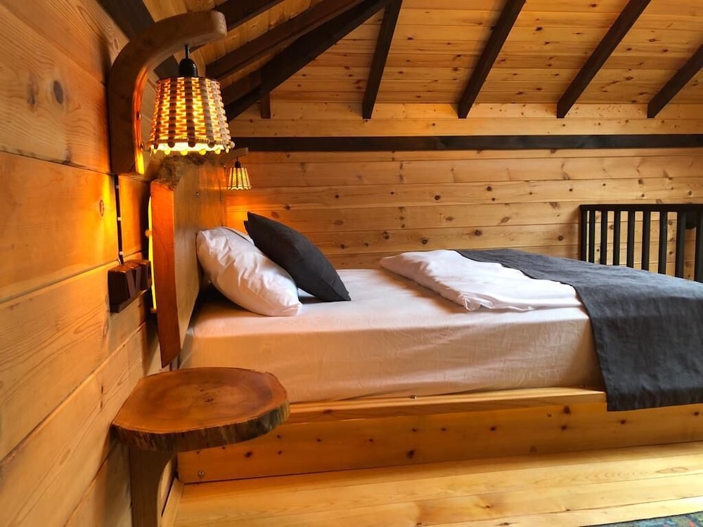 Mcora Tatil Köyü Rezervasyon