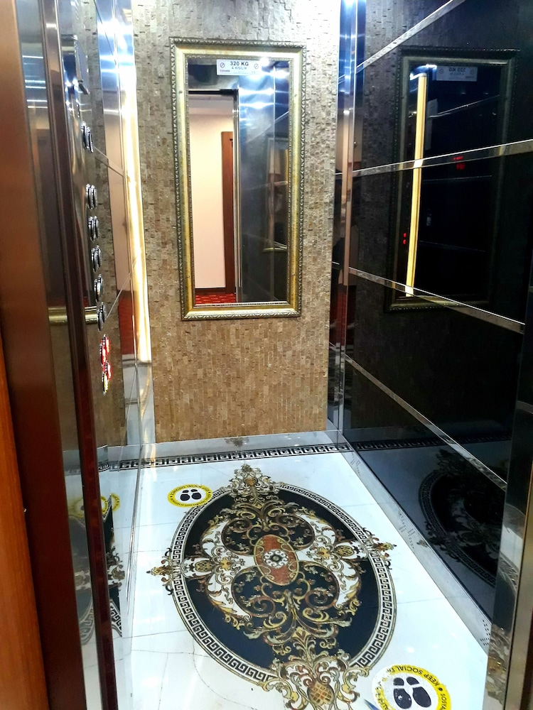 Beyaz Saray Hotel Rezervasyon