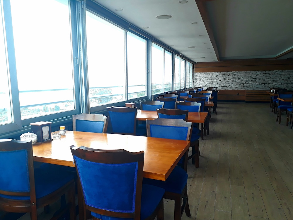 Beyaz Saray Hotel Rezervasyon