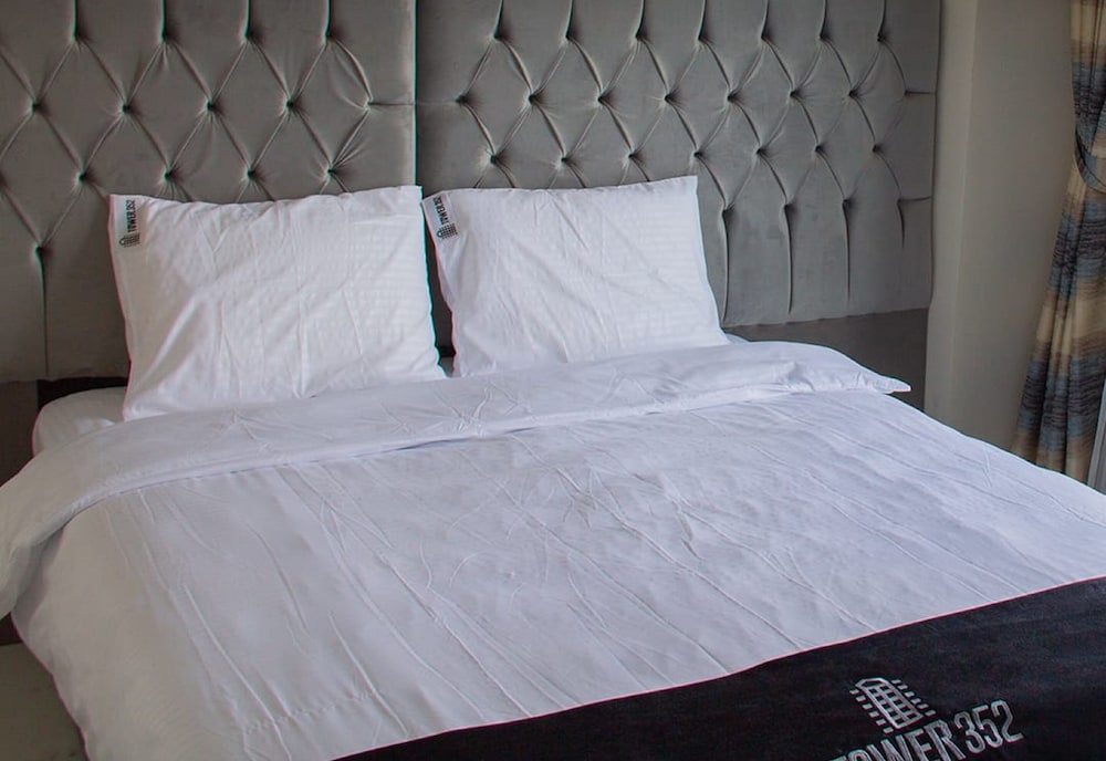 Tower 352 House Rezervasyon