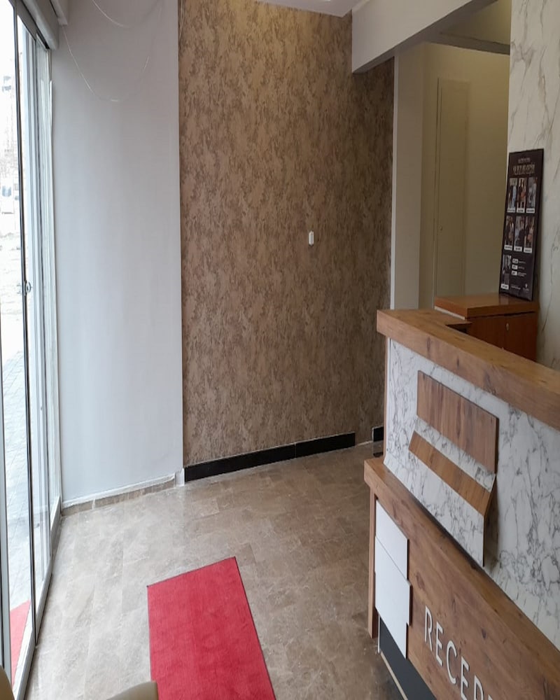 Tower 352 House Rezervasyon