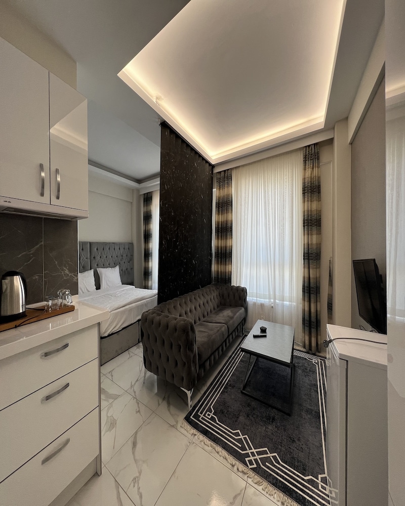 Tower 352 House Rezervasyon