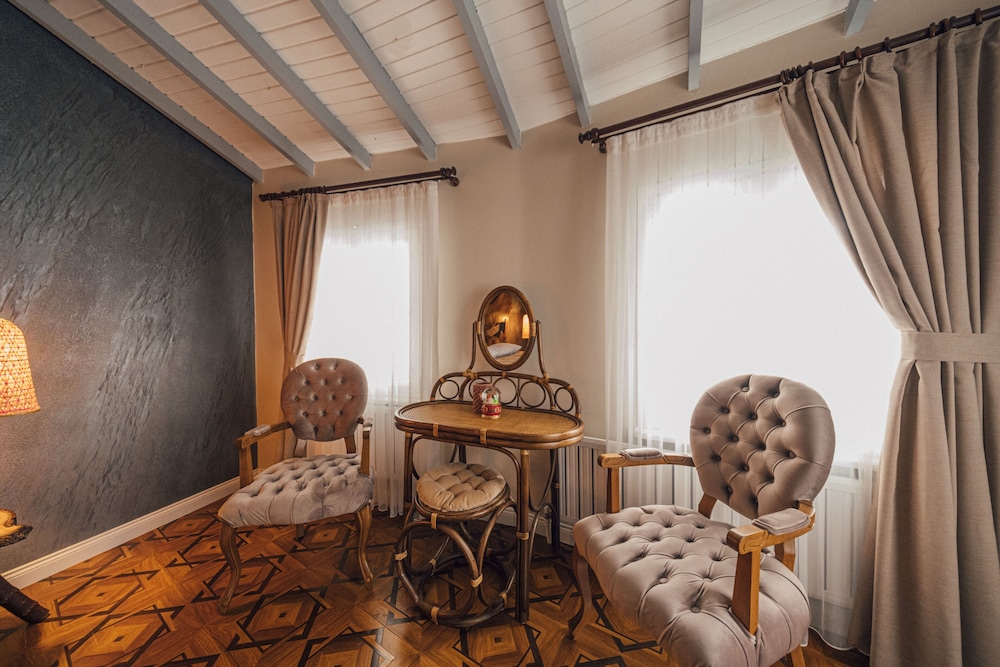 Tripleks Villa Suit Rezervasyon