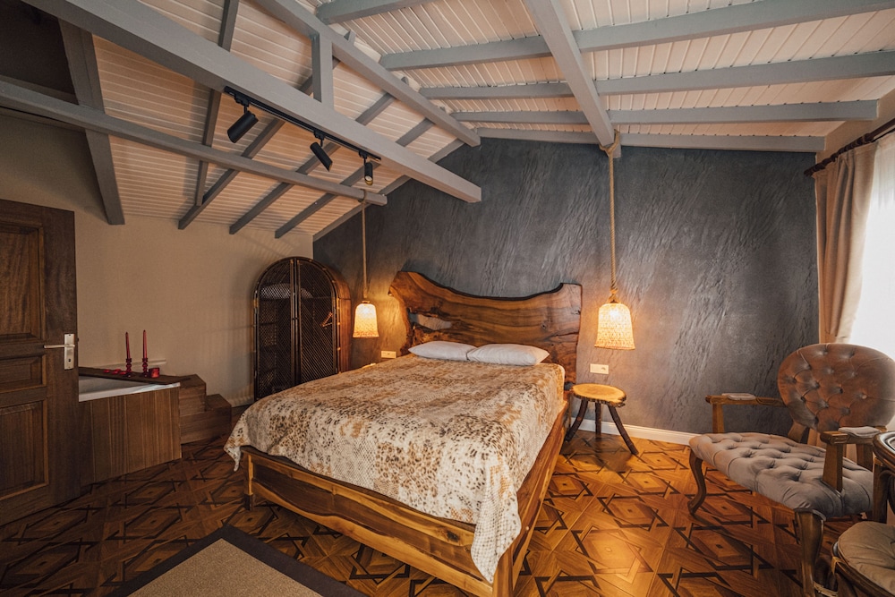 Tripleks Villa Suit Rezervasyon