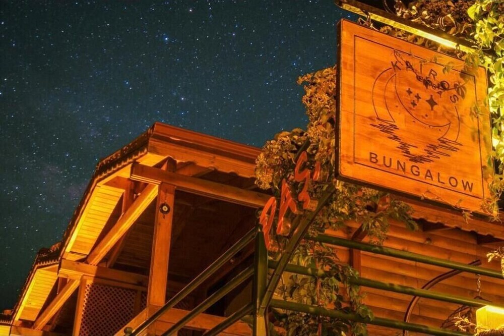 Kairos Pasa Bungalow Rezervasyon