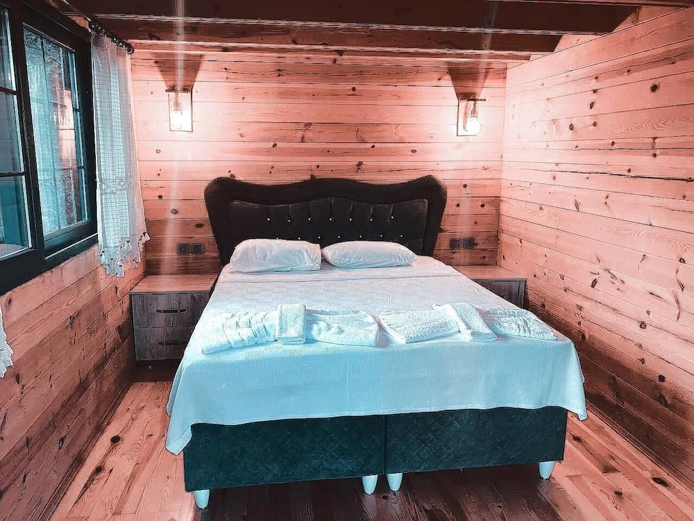 Kairos Pasa Bungalow Rezervasyon