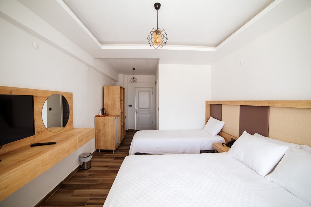 Estia Hotel Rezervasyon
