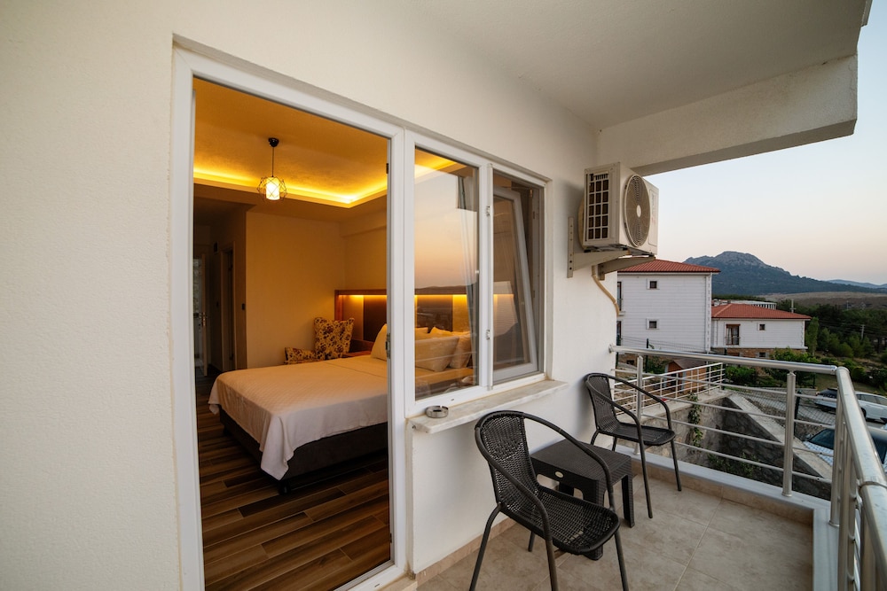 Estia Hotel Rezervasyon